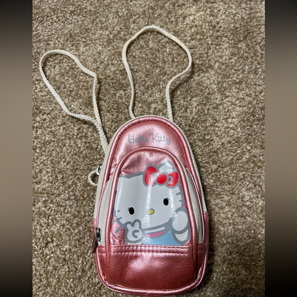 Hello Kitty Sanrio Pink Crossbody Gaming/Camera Pouch.